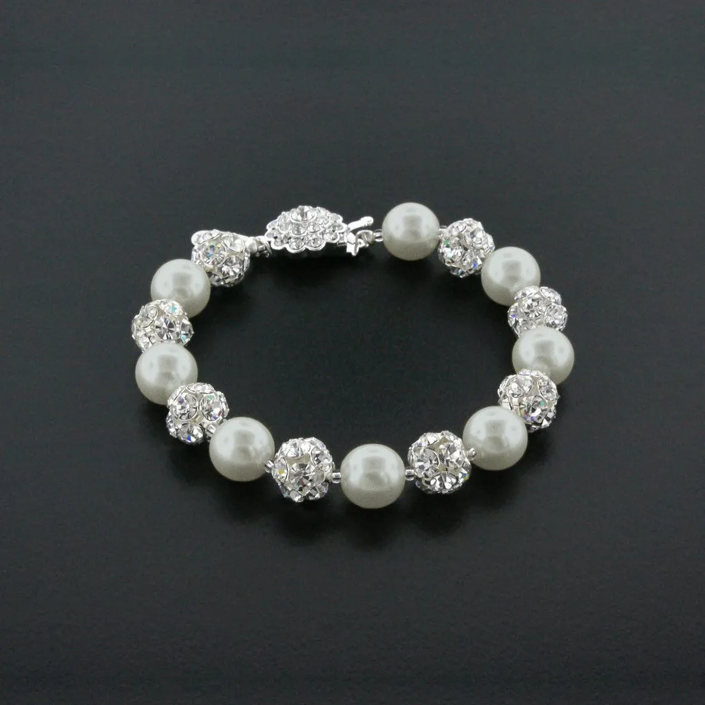 10mm Pearl & Rhinestone Bead Bracelet