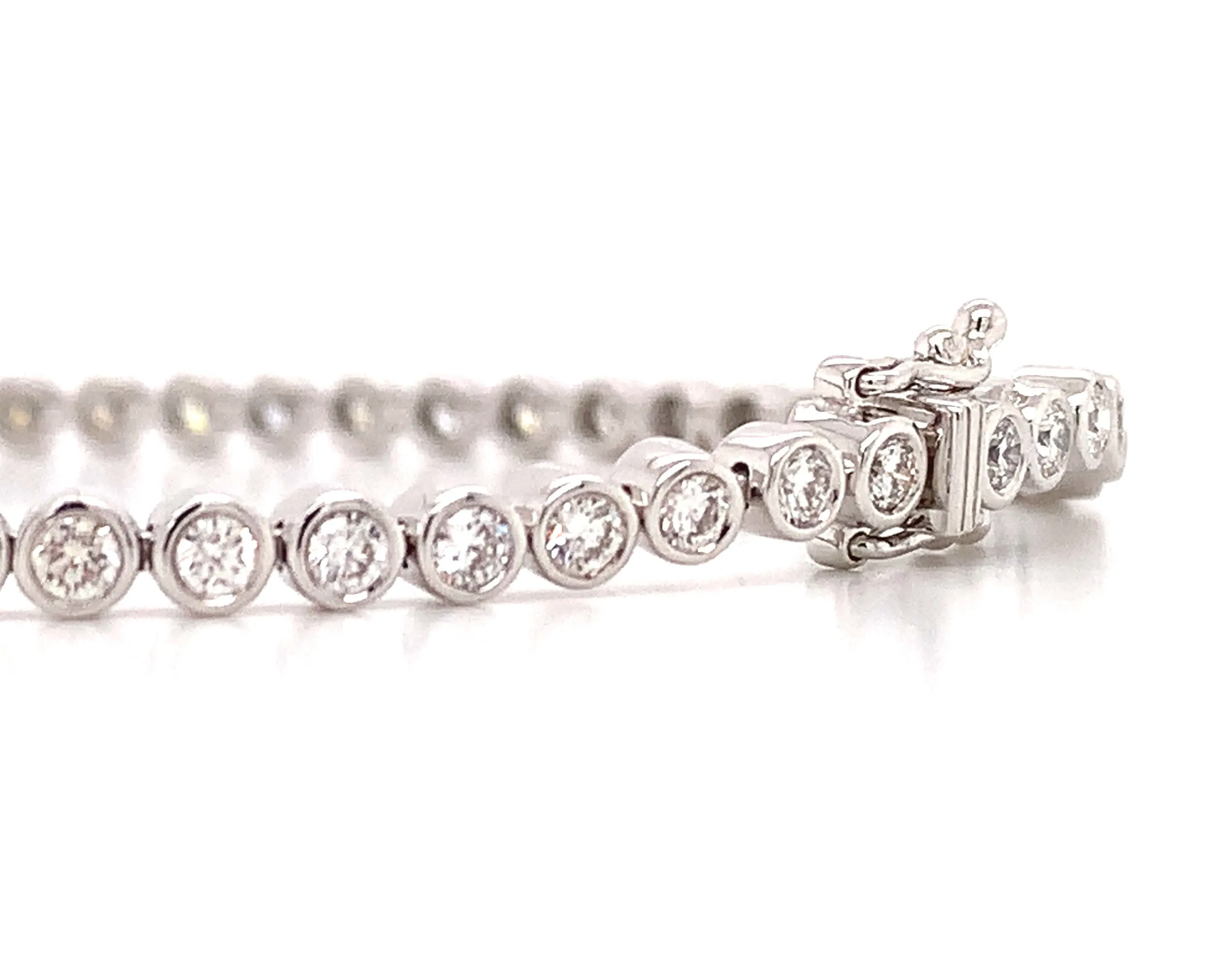 2.28ct tw Diamond Bezel-set Tennis Bracelet