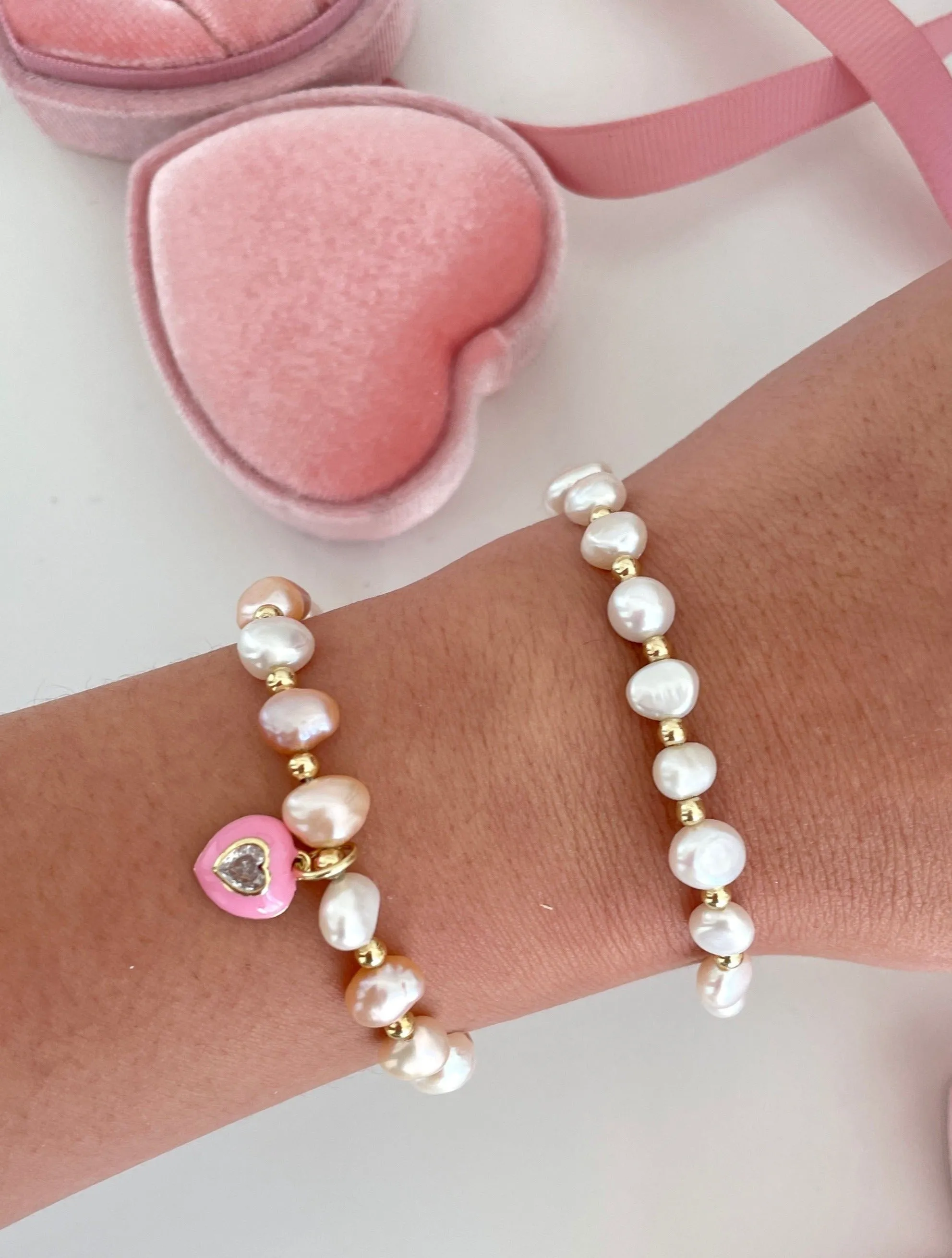 ADJUSTABLE CUSTOM PEARL BRACELET