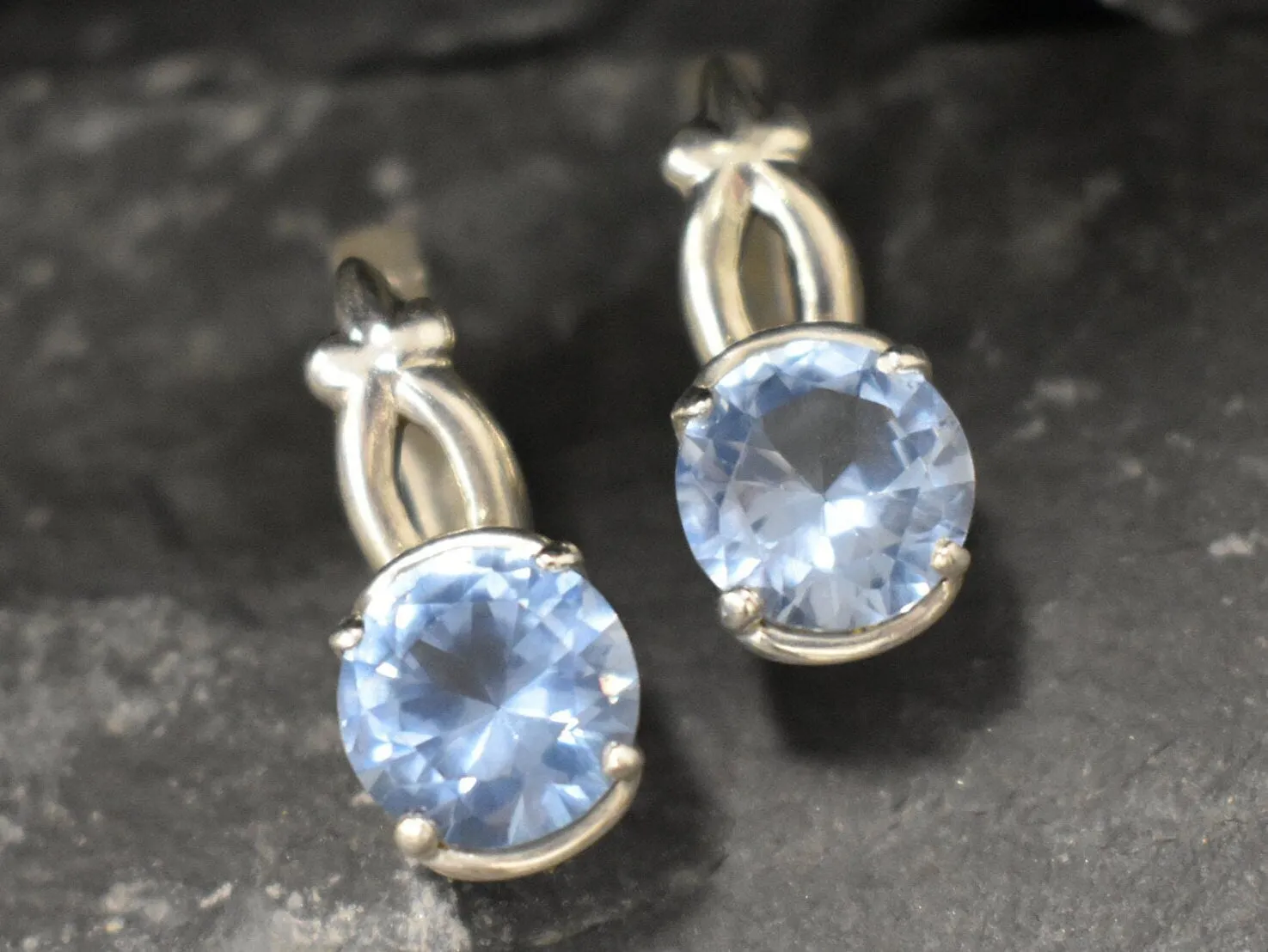 Blue Topaz Earrings - Sky Blue Earrings - Vintage Round Earrings