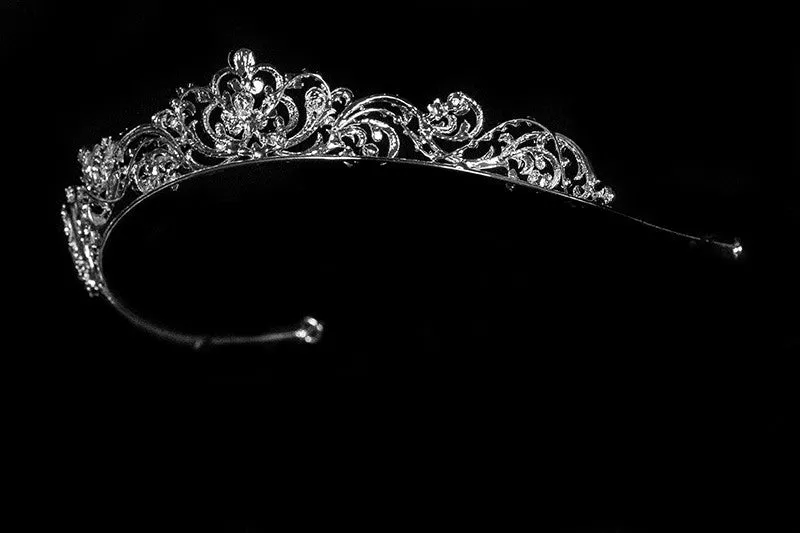 Brianna Romantic Royal Silver Tiara | Swarovski Crystal