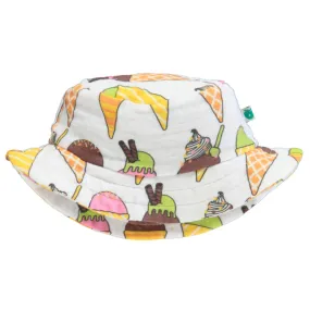 Bucket hat with ice cream