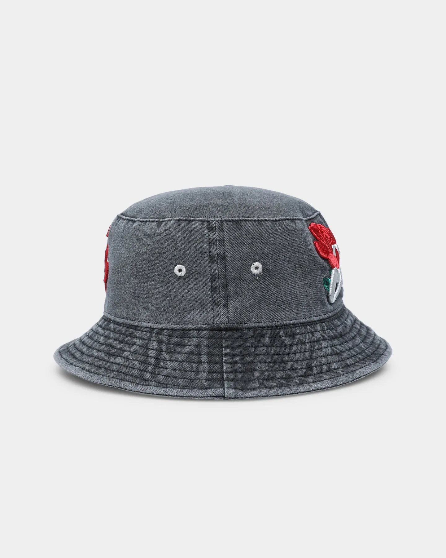 Carre Volle Rose Bucket Hat Washed Black