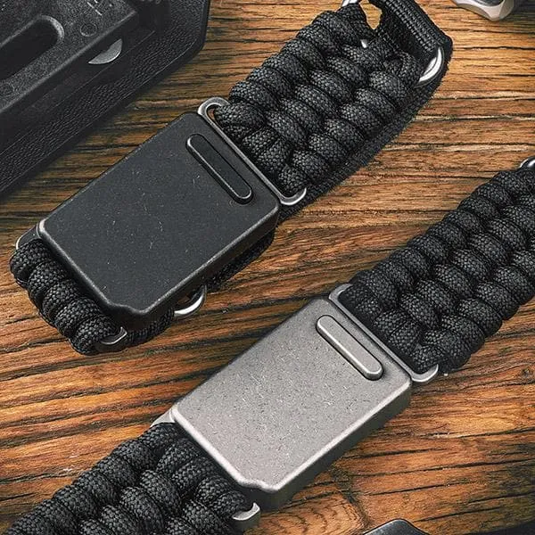 EK20S Bracelet Titanium Buckle Knife with Sheath