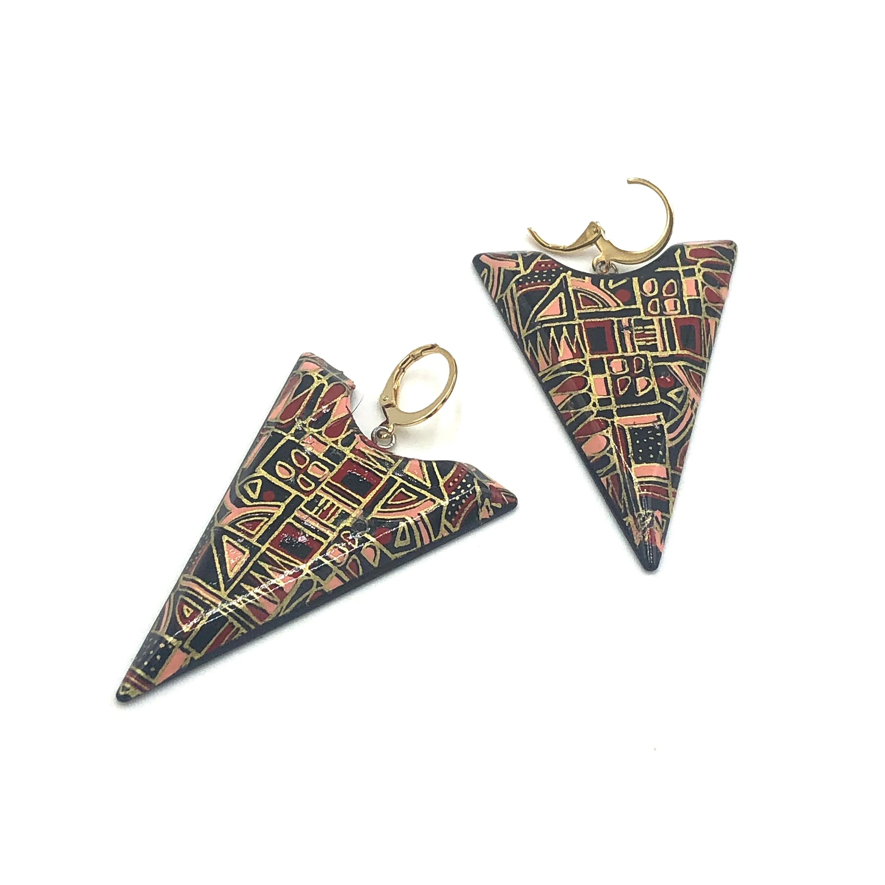 Graphic Etched Pyramid Earrings