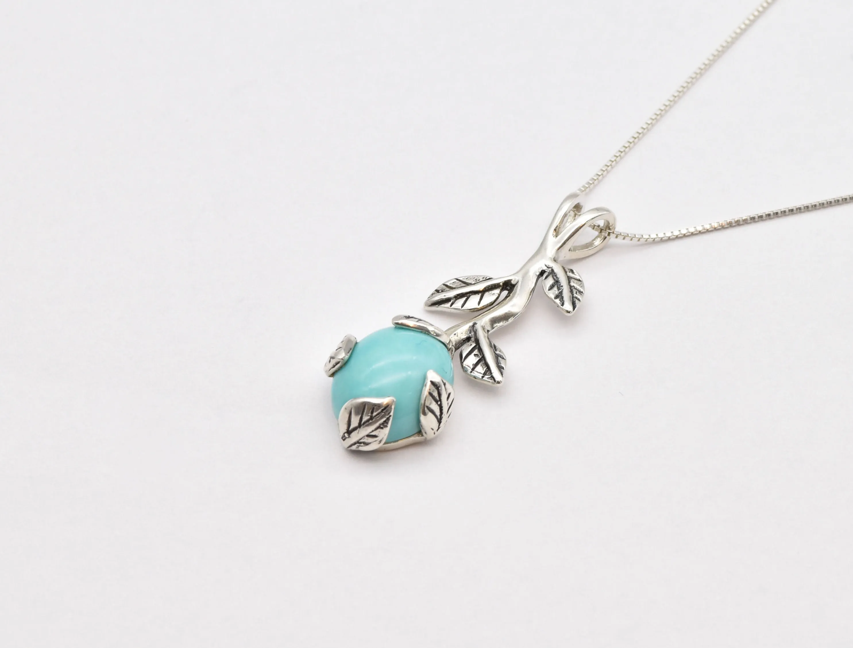 Leaf Turquoise Necklace - Sleeping Beauty Necklace - Silver Leaf Necklace