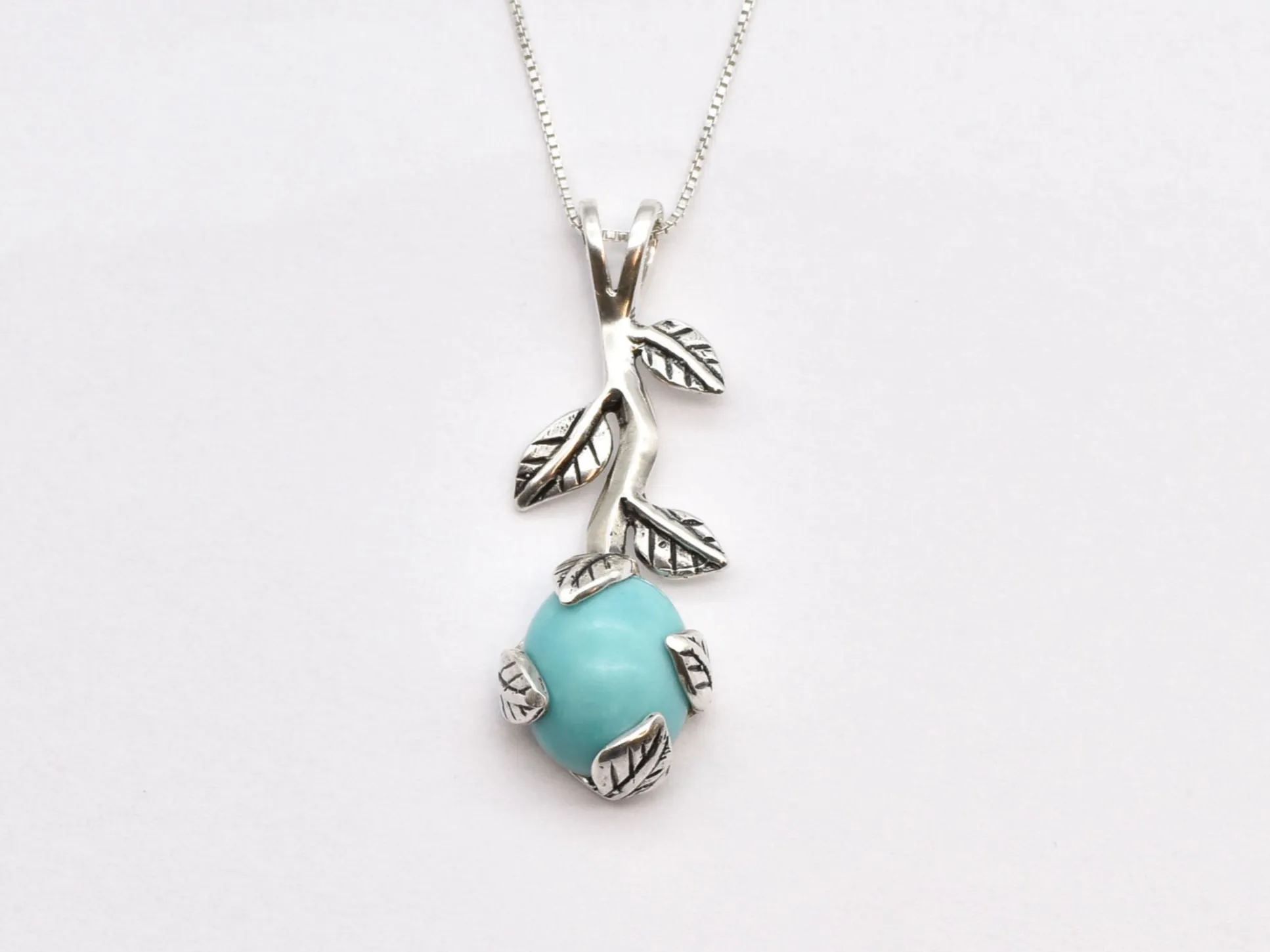 Leaf Turquoise Necklace - Sleeping Beauty Necklace - Silver Leaf Necklace