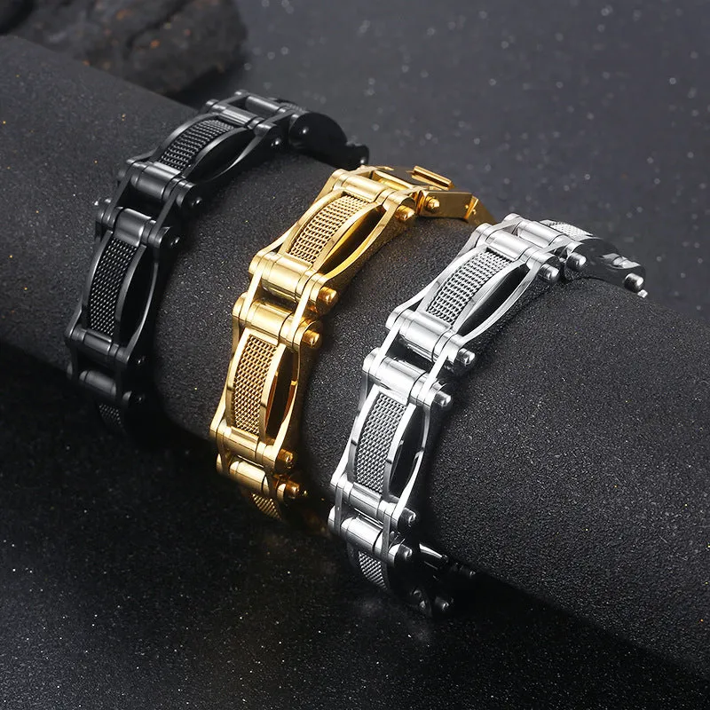 Men's Titanium Steel Locomotive Bracelet - European and American Style with Fashion Mesh Splicing and Electroplated Finish