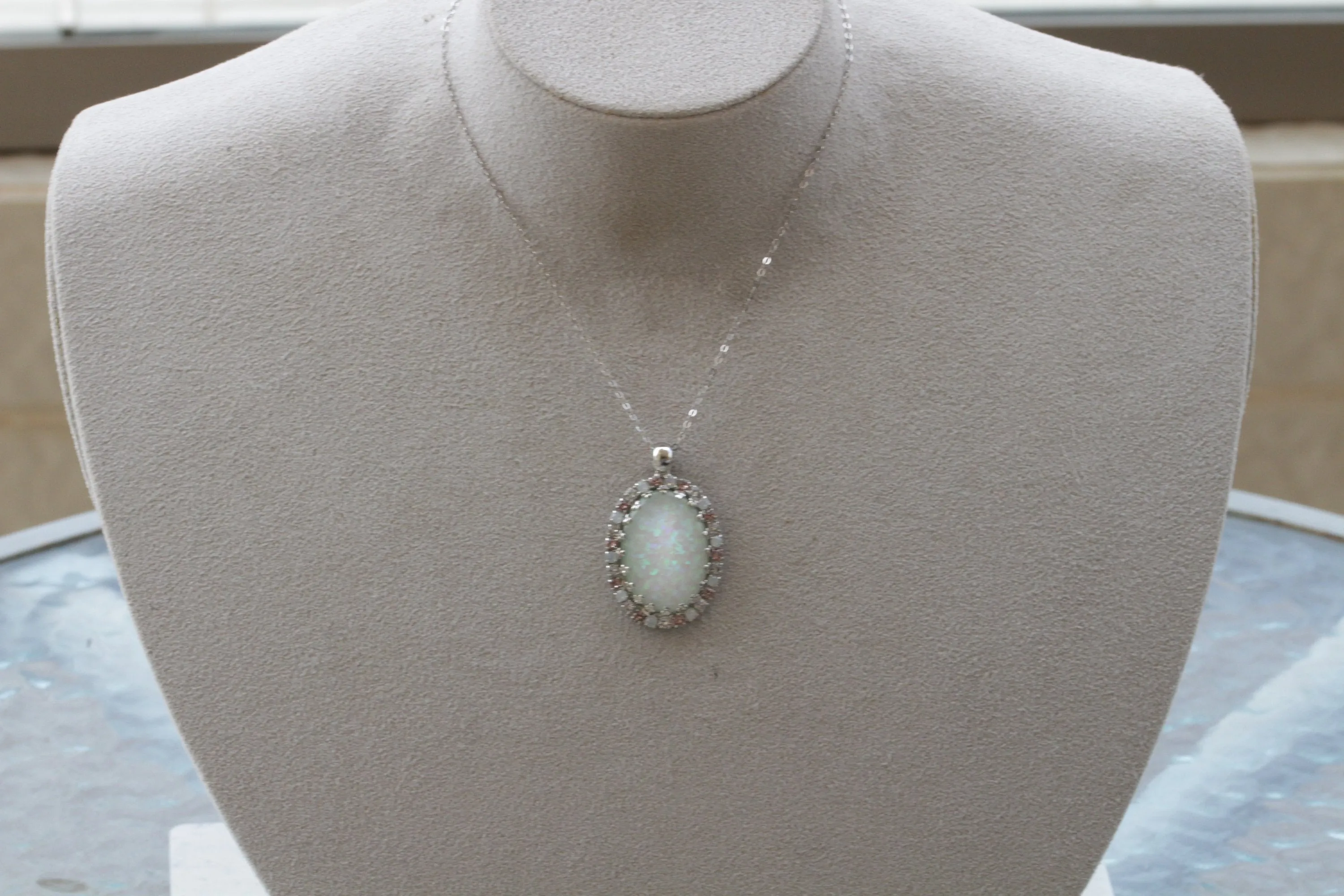 PINK OPAL NECKLACE