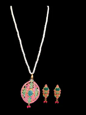 PS313 Gold plated ruby emerald  pendant set with fresh water pearls ( READY TO SHIP)