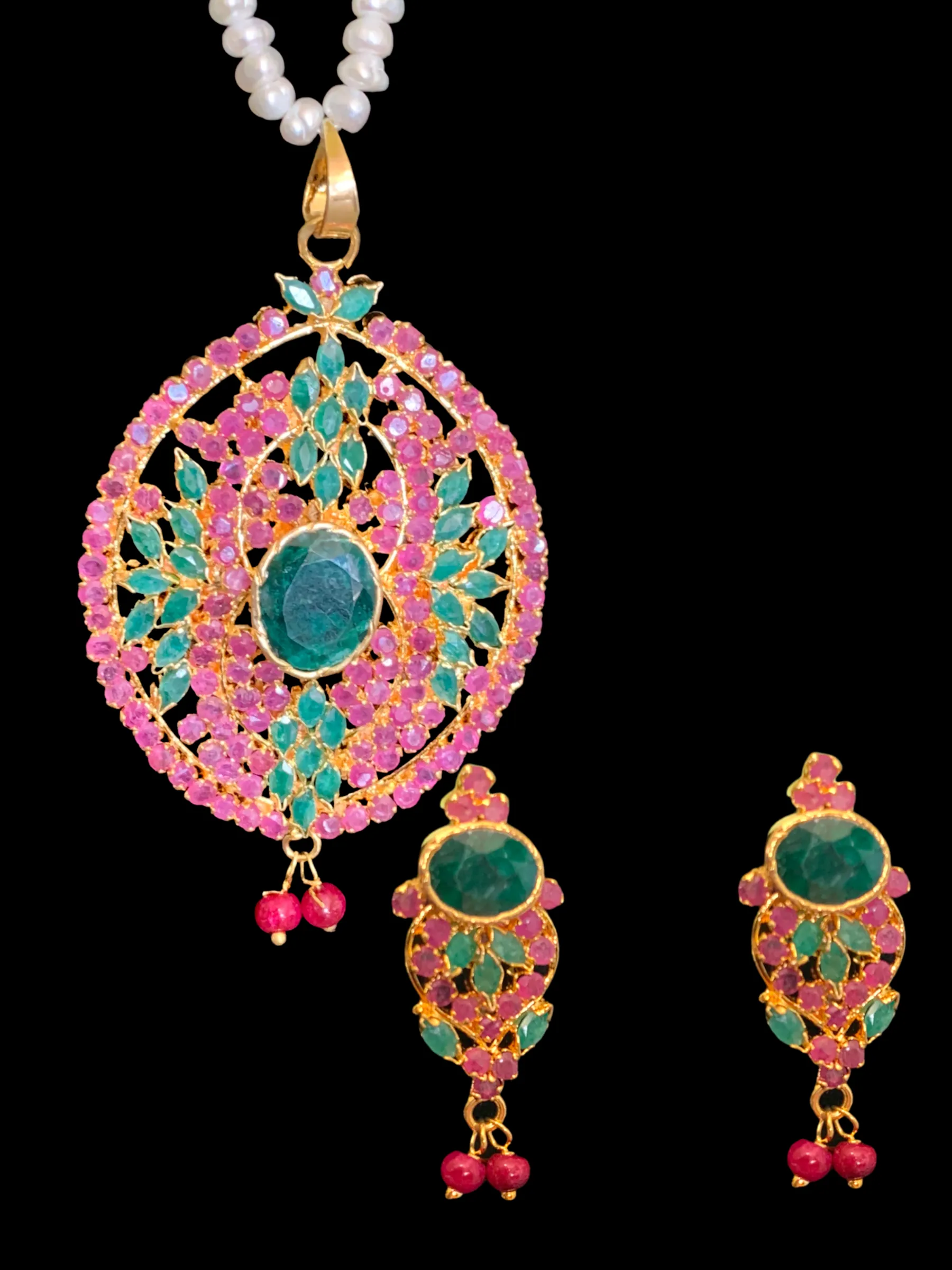 PS313 Gold plated ruby emerald  pendant set with fresh water pearls ( READY TO SHIP)