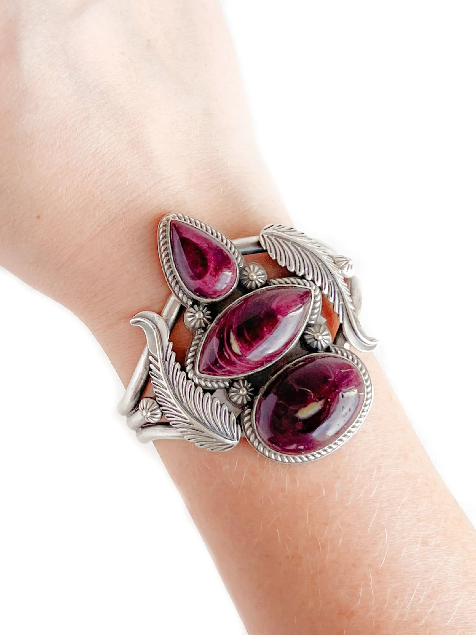 Purple Spiny Oyster Feather Cuff Bracelet