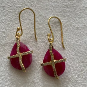 Teardrop Ruby with a sparkely cross AGP 0033E