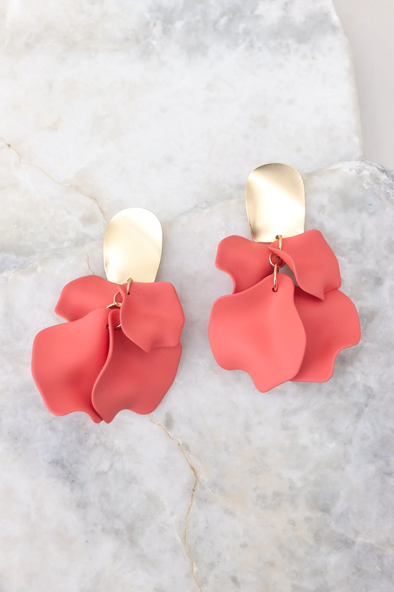 Turning A New Leaf Coral & Gold Earrings