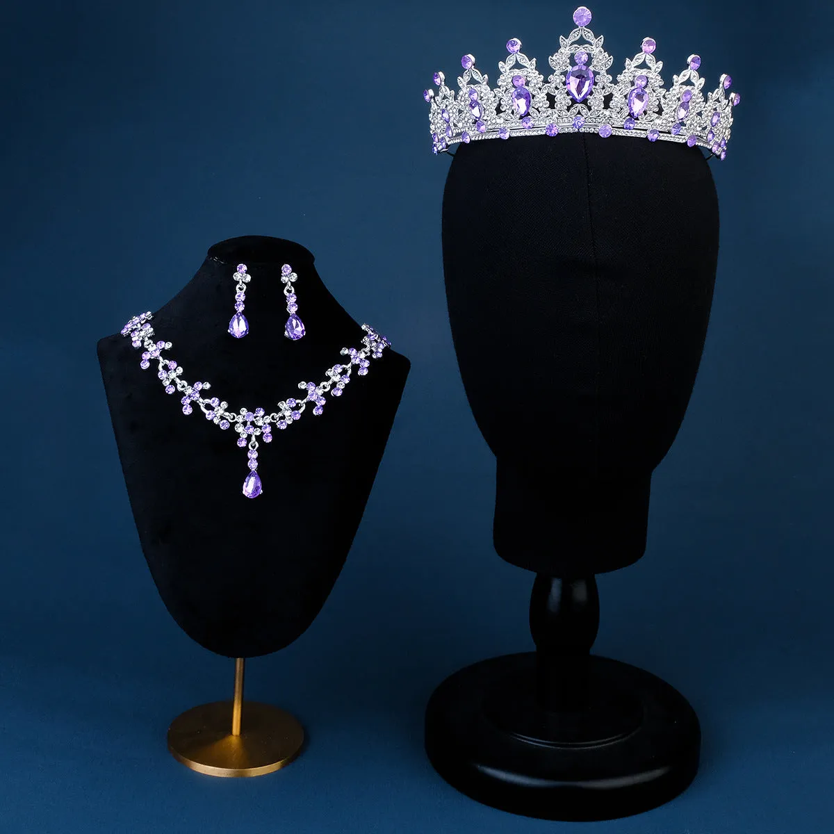 Women wedding bridal tiara crown three-piece set Internet celebrity model live broadcast jewelry wedding necklace earrings set